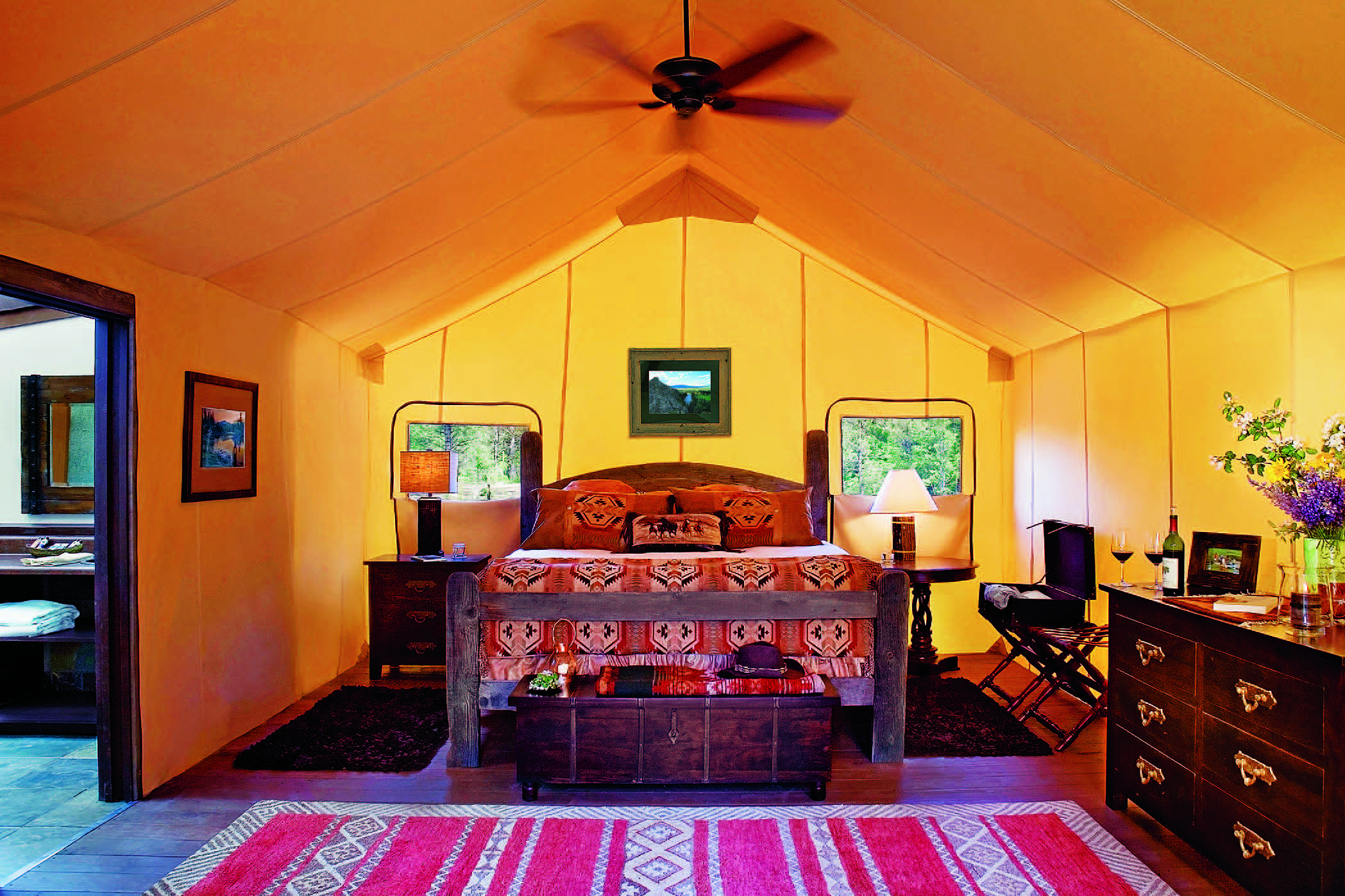 Photography: Courtesy The Resort at Paws Up