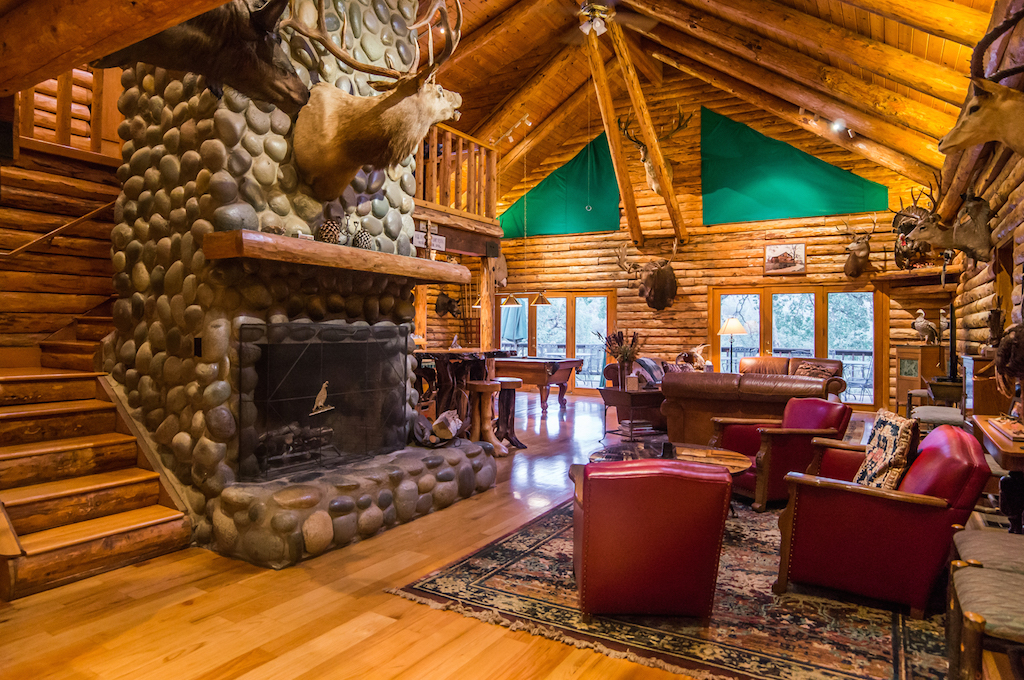 Log Cabin