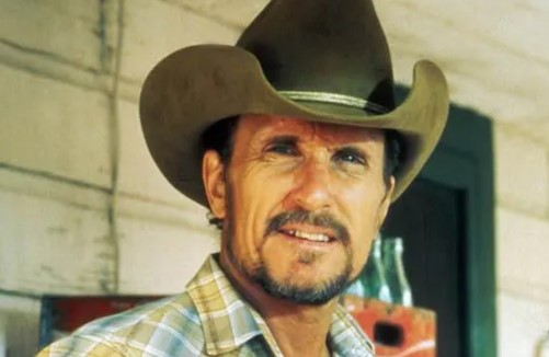 Robert Duvall in "Tender Mercies"
