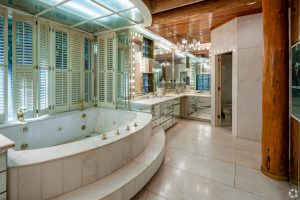 Fontanel master bedroom