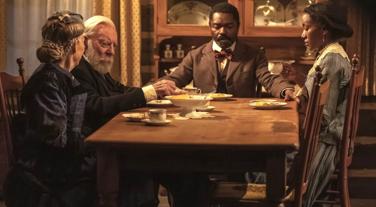 "Lawmen: Bass Reeves"