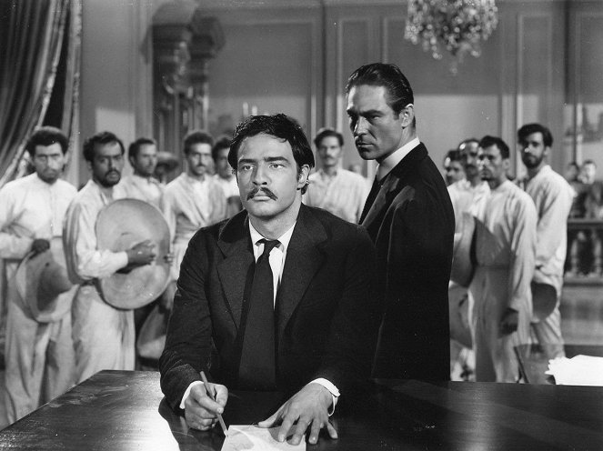 Marlon Brando in "Viva Zapata"
