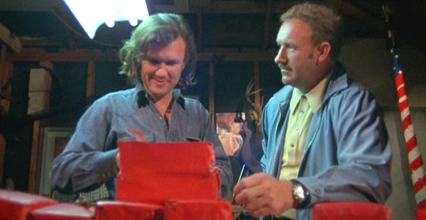 Kris Kristofferson and Gene Hackman in "Cisco Pike."