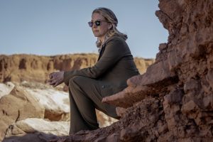 Jenna Elfman as FBI Special Agent Sylvia Washington in "Dark Winds"